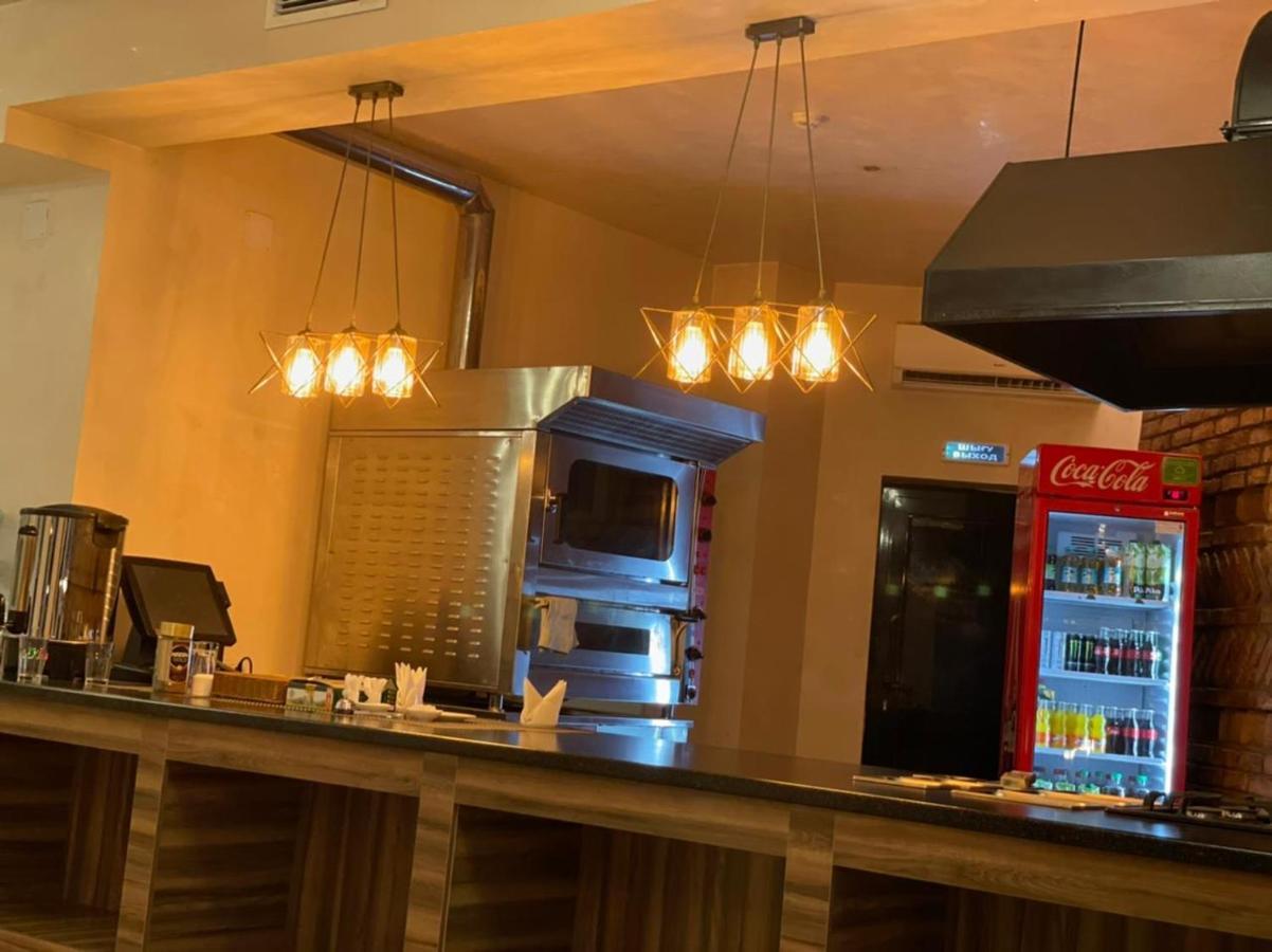 Barhat Hotel & Spa Taraz Eksteriør billede