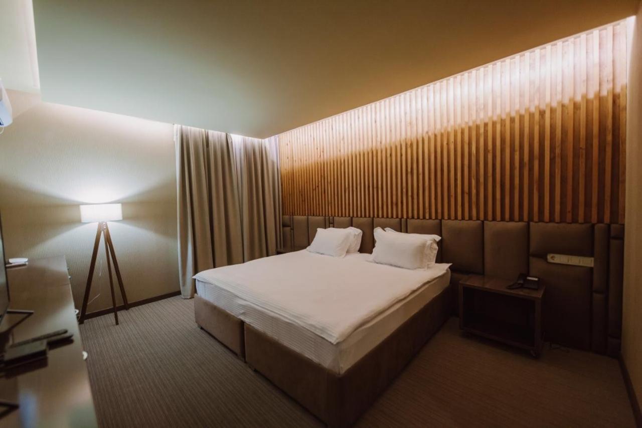 Barhat Hotel & Spa Taraz Eksteriør billede