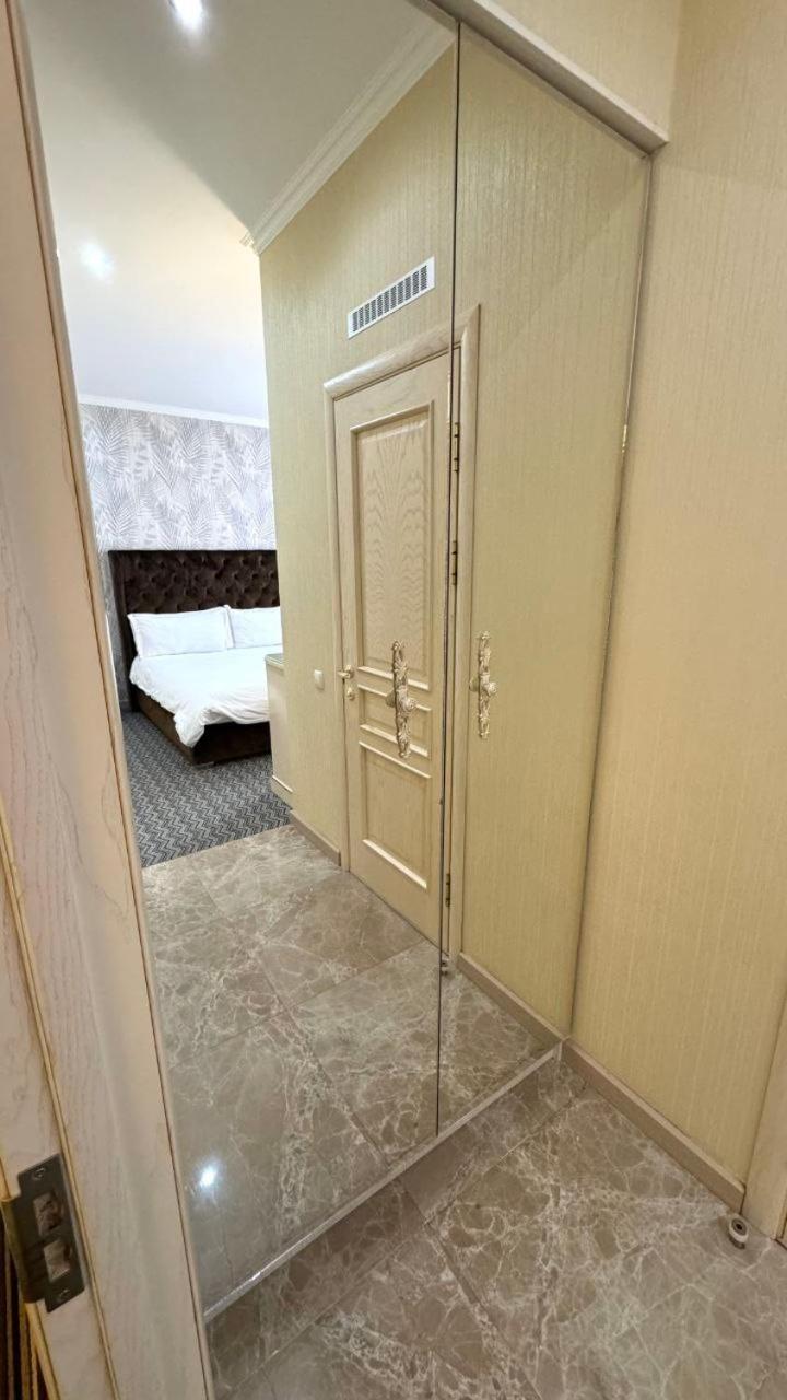 Barhat Hotel & Spa Taraz Eksteriør billede