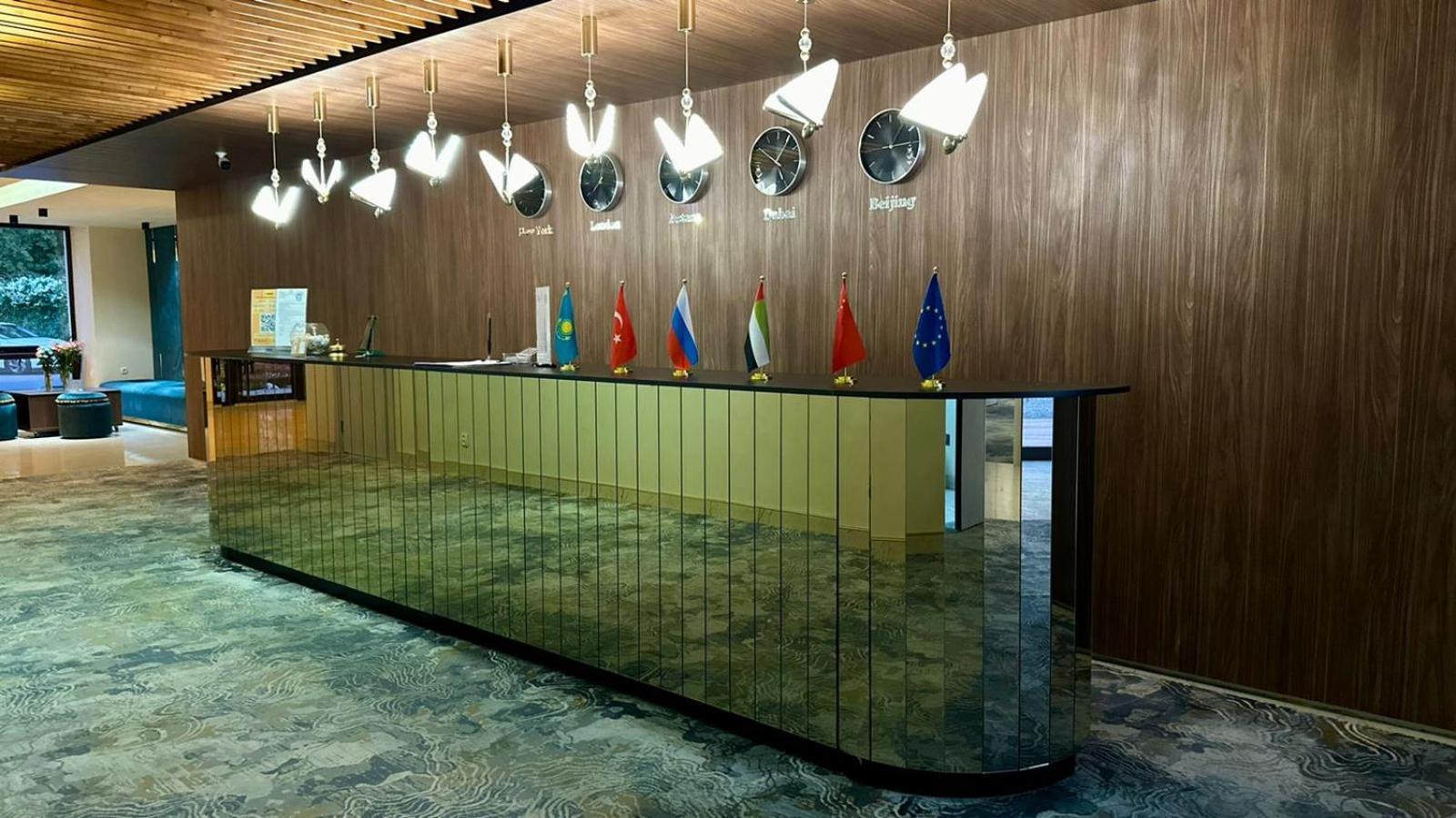 Barhat Hotel & Spa Taraz Eksteriør billede