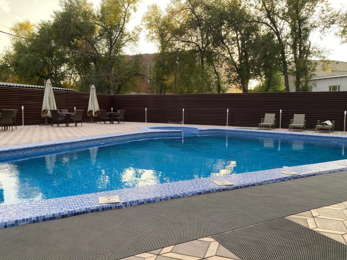 Barhat Hotel & Spa Taraz Eksteriør billede